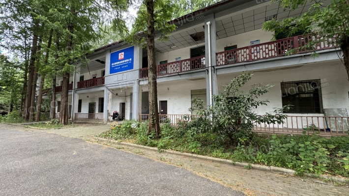 黄浦路250号外景图