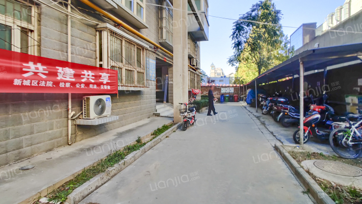 朝阳天下外景图