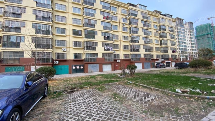 天福小区外景图