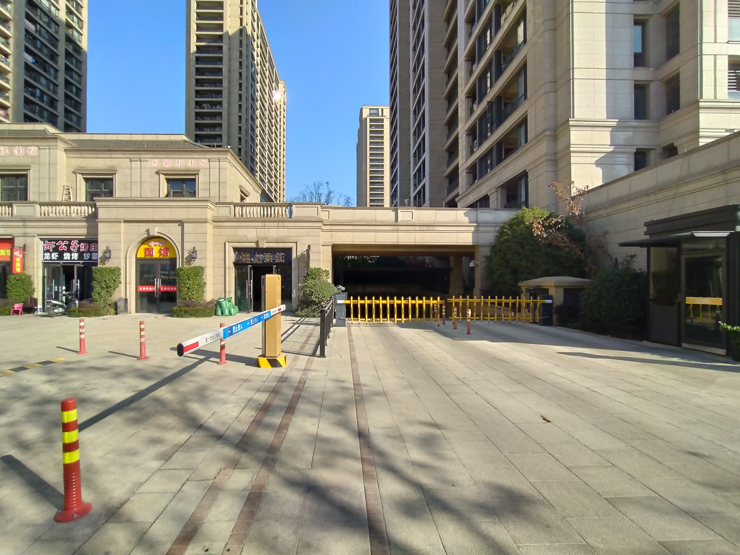 绿城九龙仓钱塘明月小区实景 12