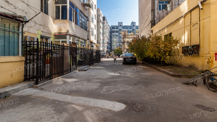 北十六道街外景图