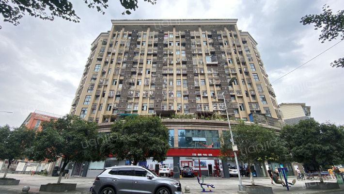 西锦集公寓外景图