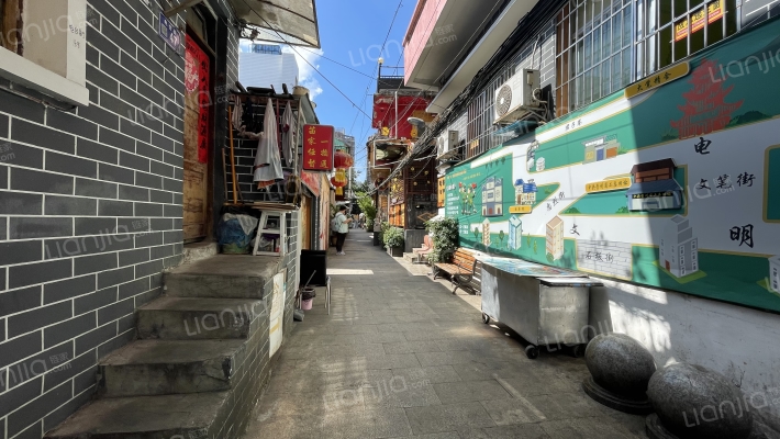 电台街134号院外景图