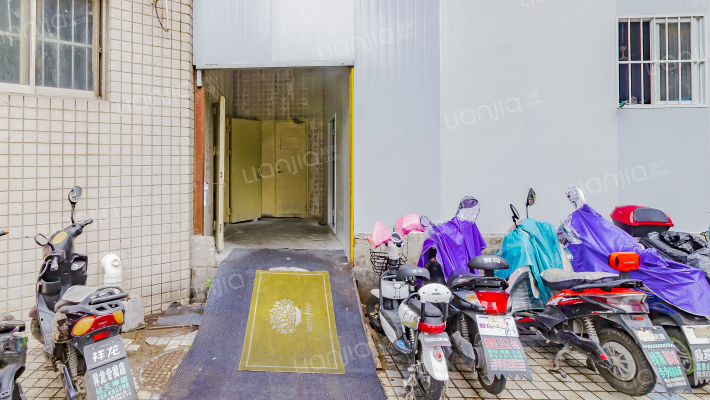 建伟大厦外景图