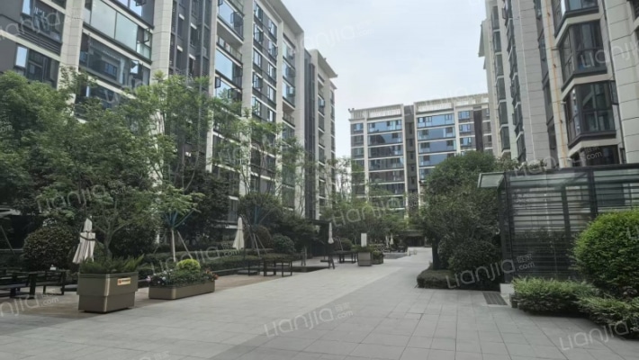 明信云玺府外景图