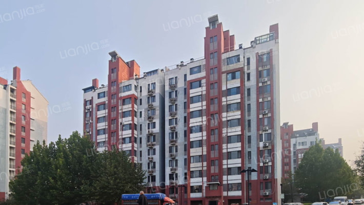 新湾花园南园外景图