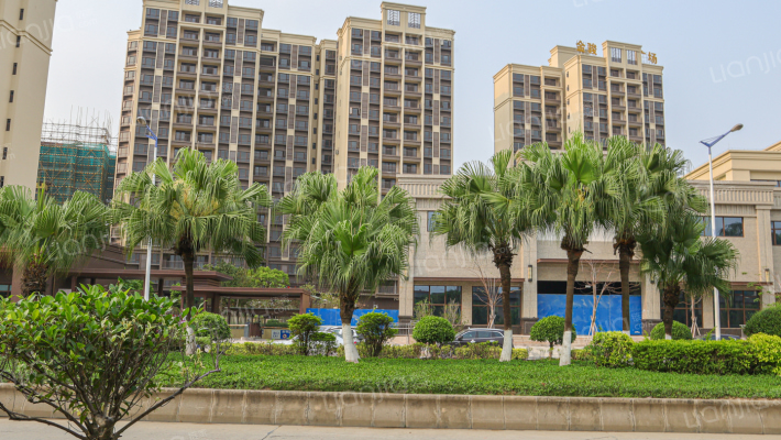 金骏广场外景图