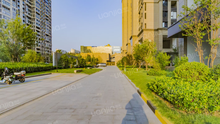 吾悦广场二期外景图