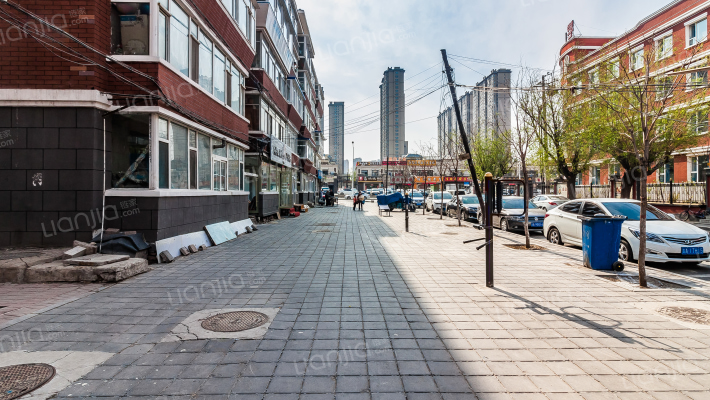 石棉厂宿舍外景图