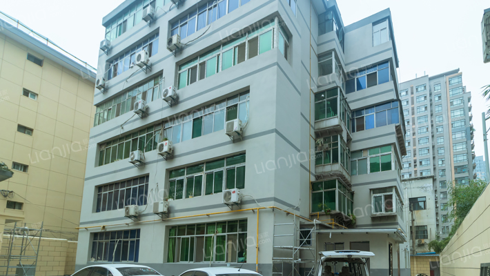 省金属材料公司家属院外景图