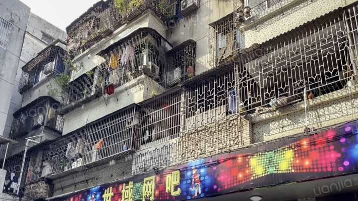 省铝小区外景图