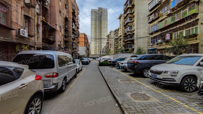 八家巷小区外景图