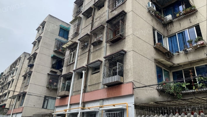 双发巷131号外景图