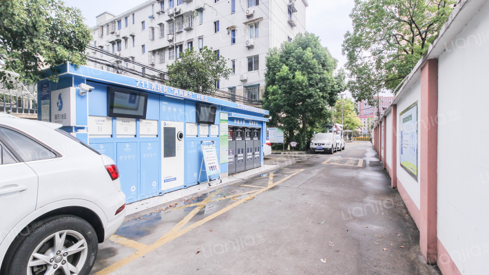 政立小区外景图