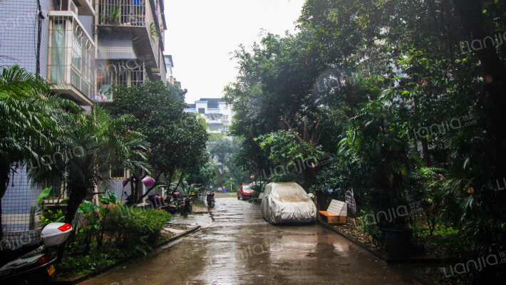 圣园山庄外景图