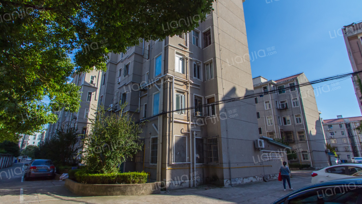 梅花路138弄外景图