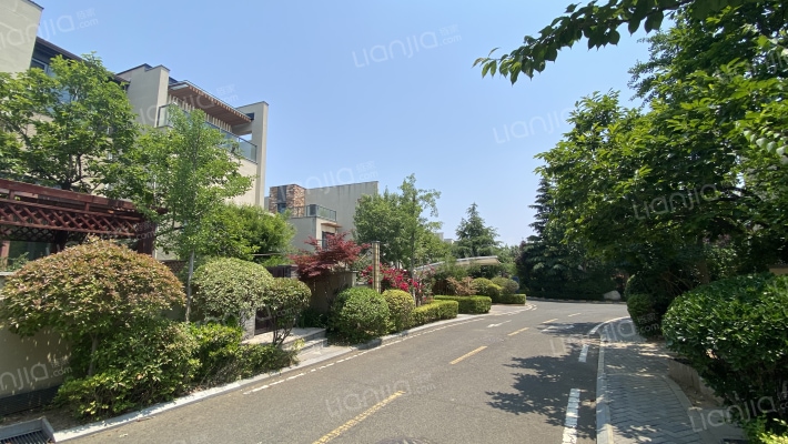 海尔产城创原乡小镇外景图