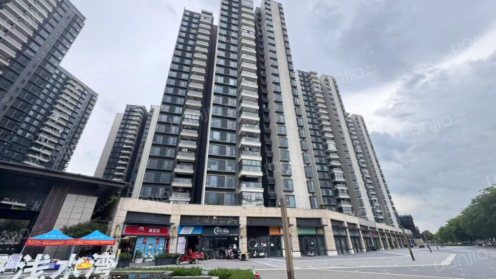 卓越金茂浅水湾外景图