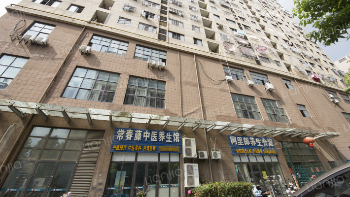 海雨大厦外景图