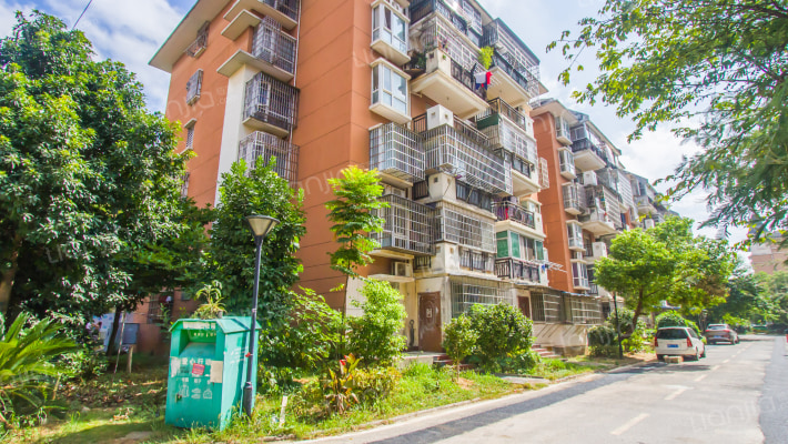 阳光家园A区外景图