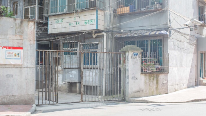 南浦路62号院外景图