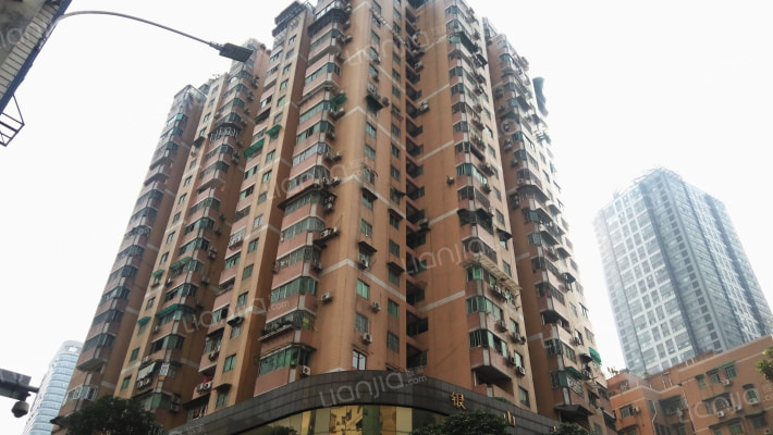 银山大厦外景图