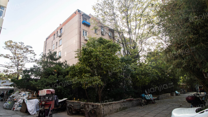 花园胡同8号院外景图