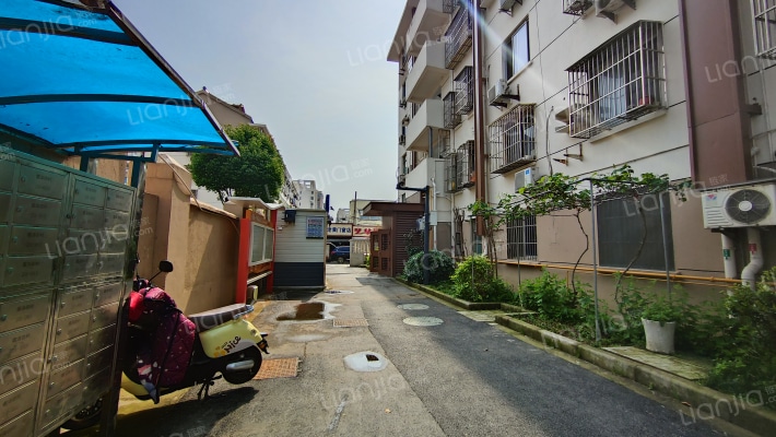 震泽四村外景图