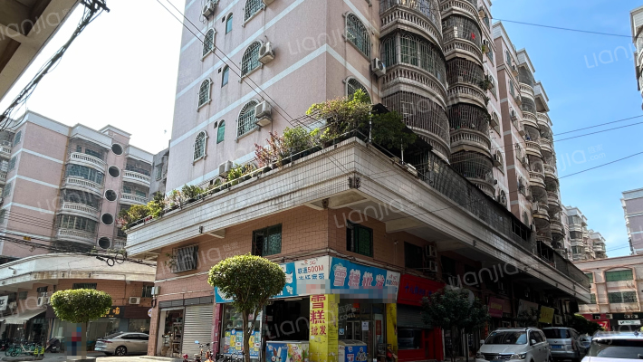 新华南路外景图