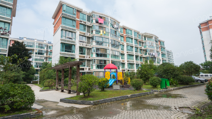 明月港湾彩云湾外景图