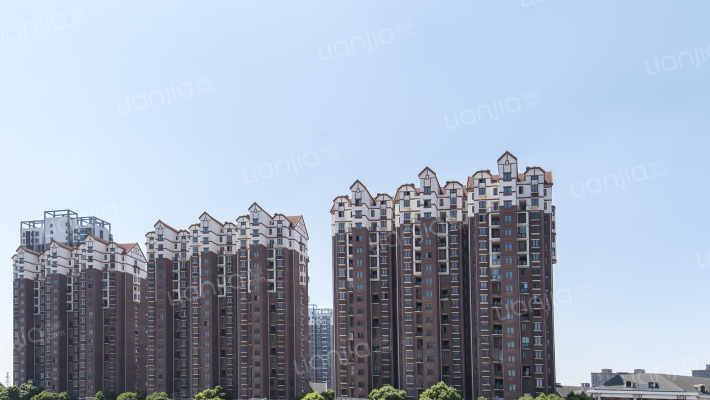 玫瑰绅城外景图