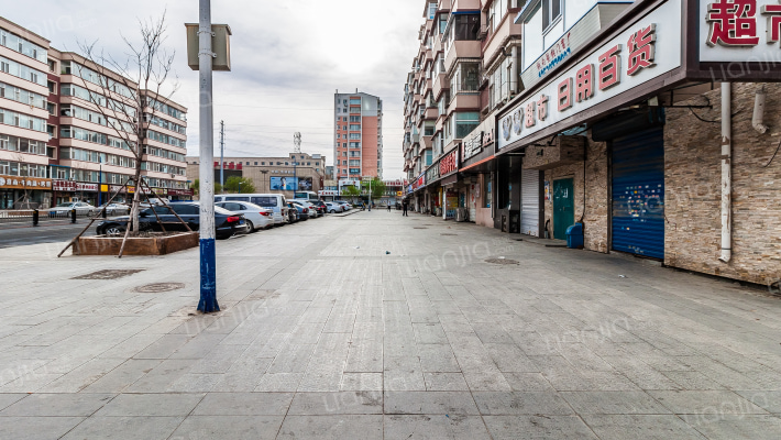 开发区六小区外景图