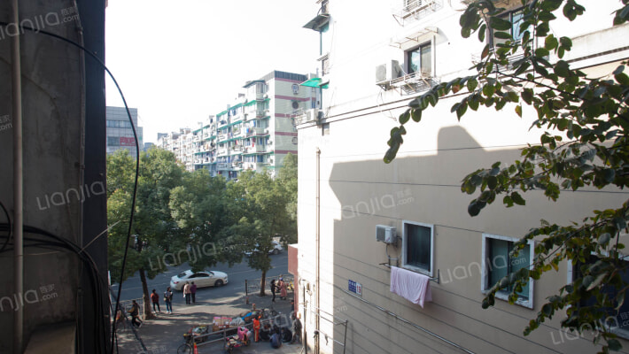 定安路46号外景图