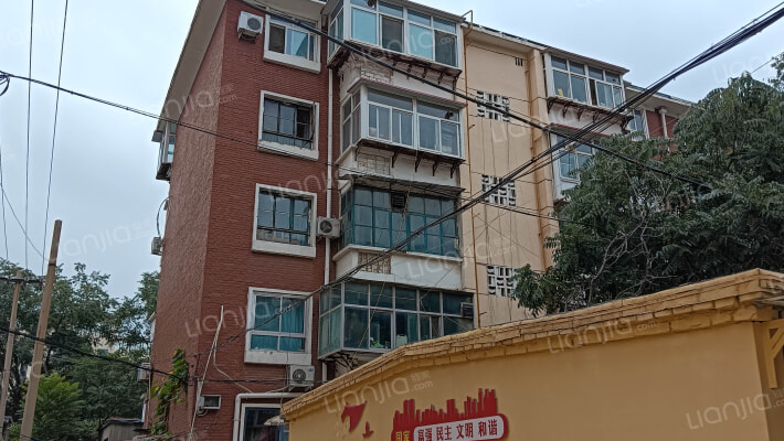 无线电十六厂宿舍外景图