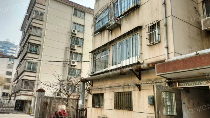 鹤山路032号外景图