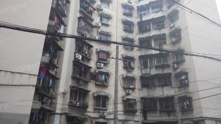 工校三村外景图