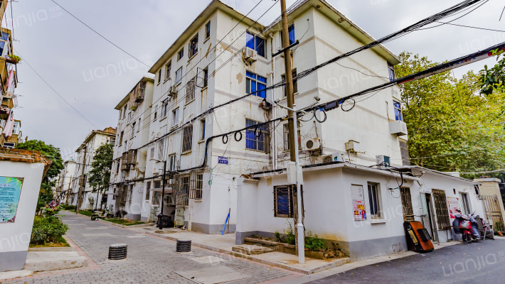 桃花坞新村八区外景图