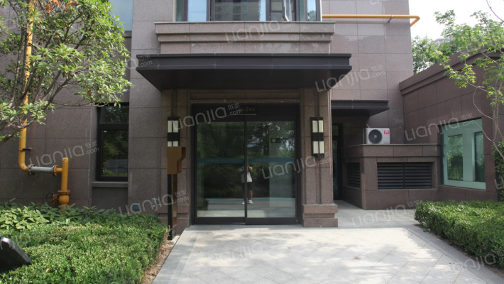 郑地新港华苑外景图