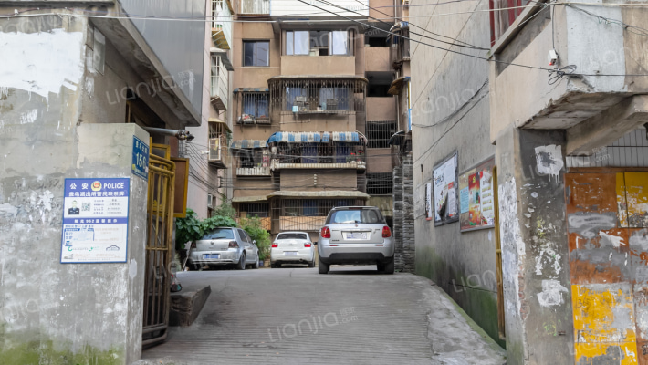 贵乌北路156号苑外景图