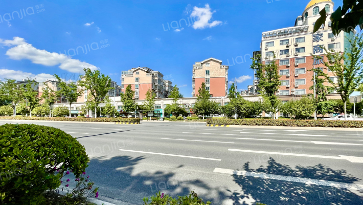 锦沪花苑外景图