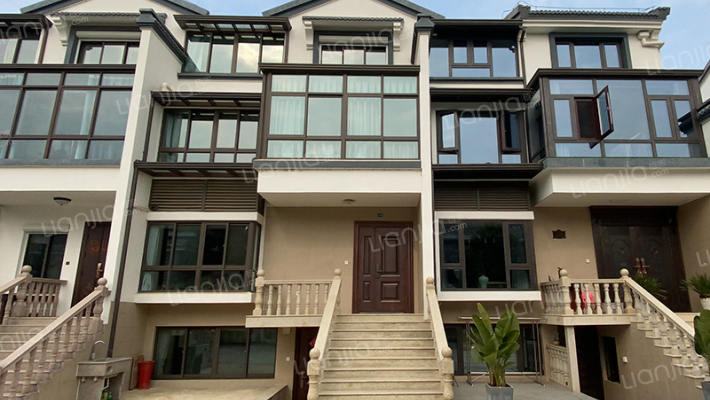 青云端花园外景图