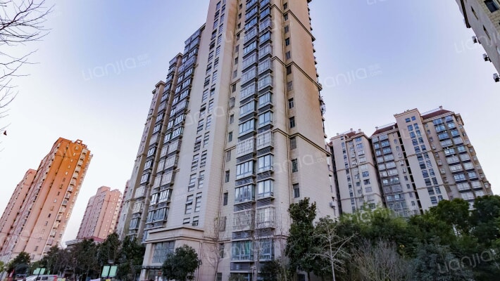 瑞士花园外景图