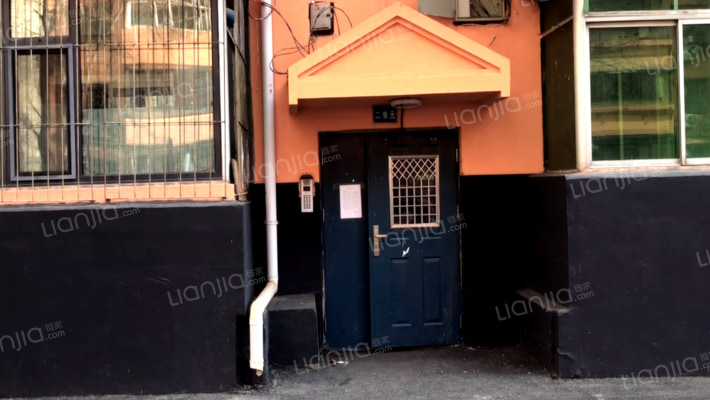 和平南大街外景图