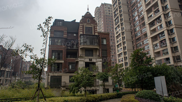 绿地海外滩一期外景图