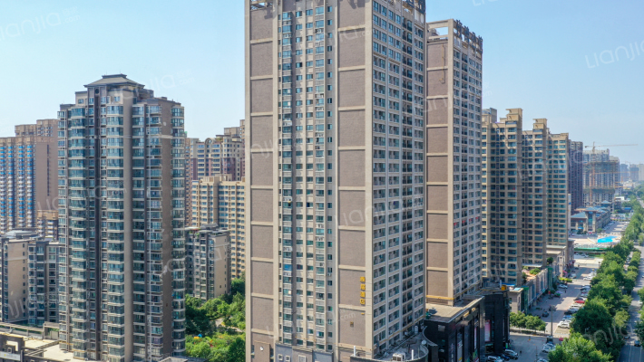 易道郡玫瑰公馆一期外景图