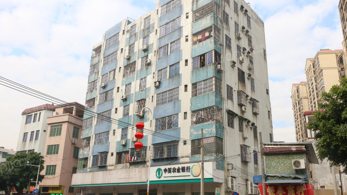 粤海商住楼外景图