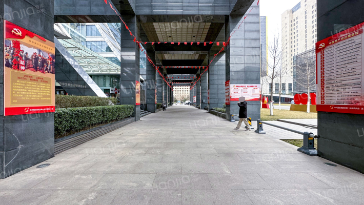 新长安广场外景图