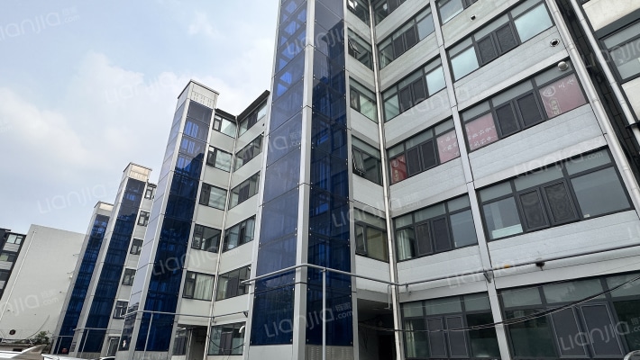 经十路13708号外景图