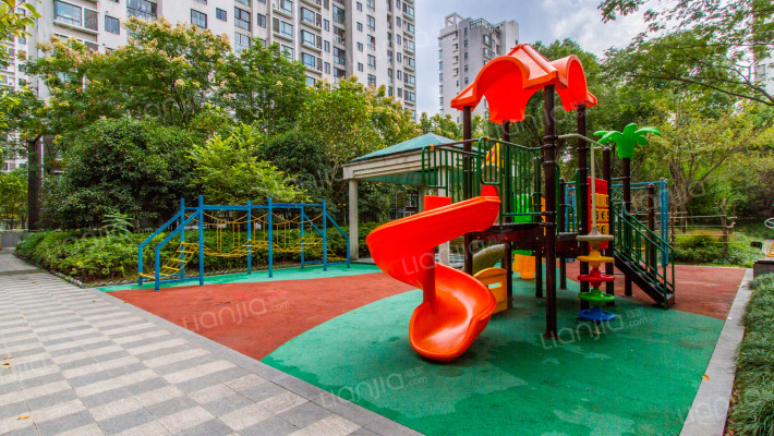 万源城逸郡外景图