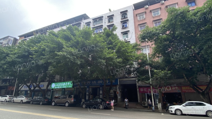 建设中路628号外景图